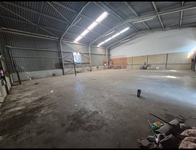 475M² MINI FACTORY TO LET IN DENVER